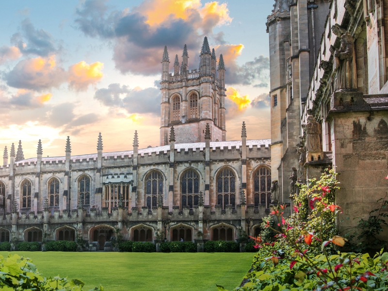 Vista panorámica de Oxford - Ciudad universitaria histórica